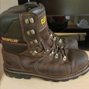 Caterpillar steel toed size 9 boots